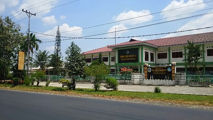 Gedung SMKN 3 Pematangsiantar. (isiantar/nda).