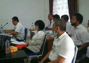 Para pejabat Dinas PUPR yang mengikuti rapat dengan Komisi III, Rabu (22/7/2020).