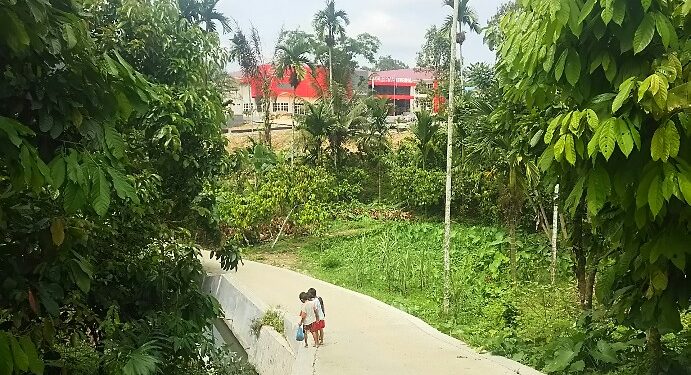 Bangunan Gedung Efarina di Jalan Pdt J Wismar Saragih, Kelurahan Bane, Kecamatan Siantar Utara. (isiantar/nda).