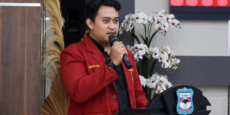 Rizwan Azri Hasibuan.